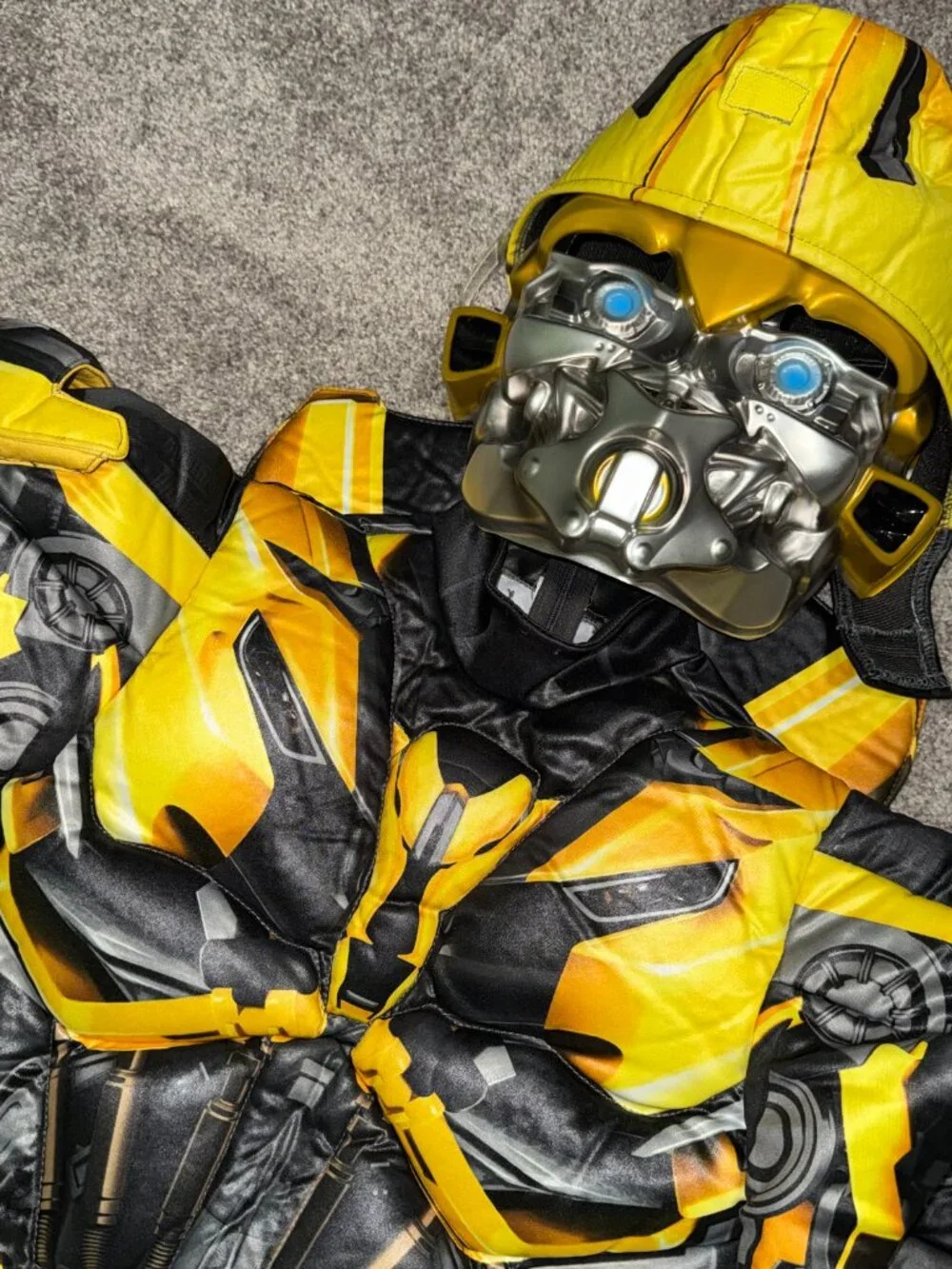 Boys Bumblebee Transformers Halloween Costume Size Large 10-12